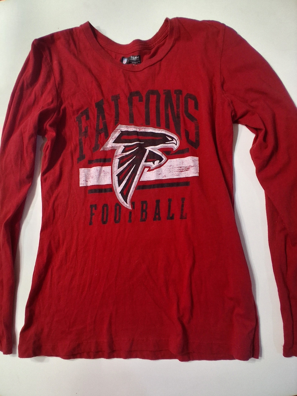 Atlanta Falcons NFL Women's Red Long Sleeve Shirt Medium